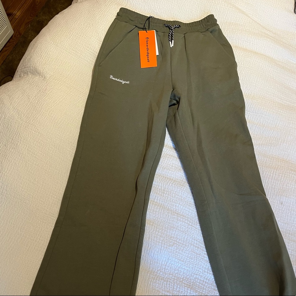 Bearded Goat Overnight Sweatpant NWT